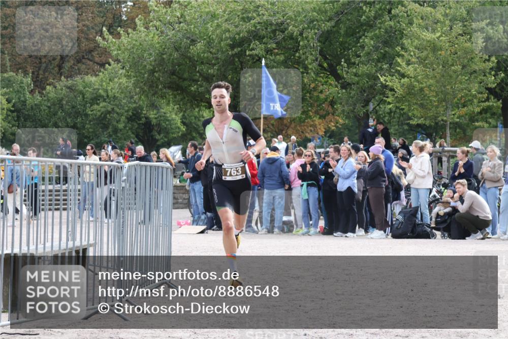 14.09.2025 - Stadtparktriathlon Strokosch-Dieckow http://msf.ph/oto/8886548 14.09.2025 11:22:31 Ziel 763 meine-sportfotos.de