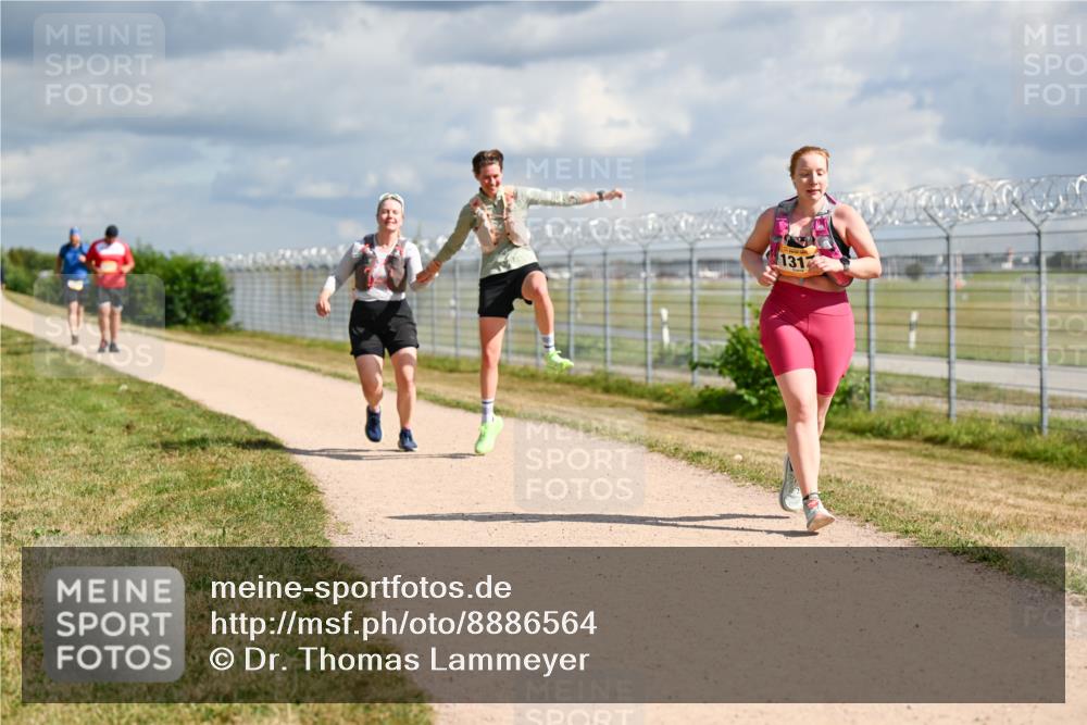 14.09.2025 - Airport Race Dr. Thomas Lammeyer http://msf.ph/oto/8886564 14.09.2025 12:47:02 Laufen 1317 meine-sportfotos.de