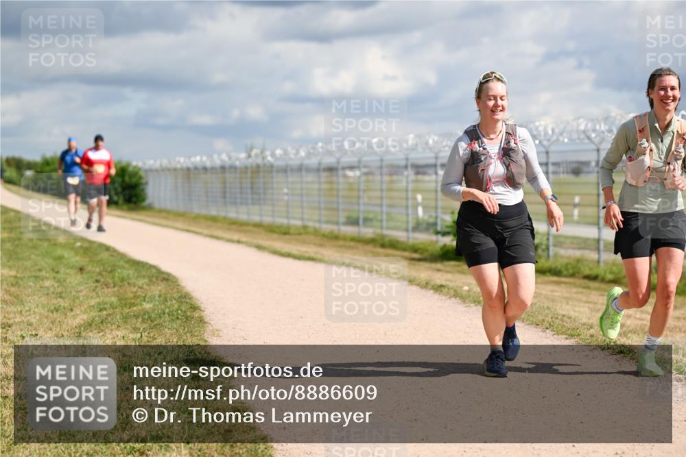 14.09.2025 - Airport Race Dr. Thomas Lammeyer http://msf.ph/oto/8886609 14.09.2025 12:47:05 Laufen  meine-sportfotos.de