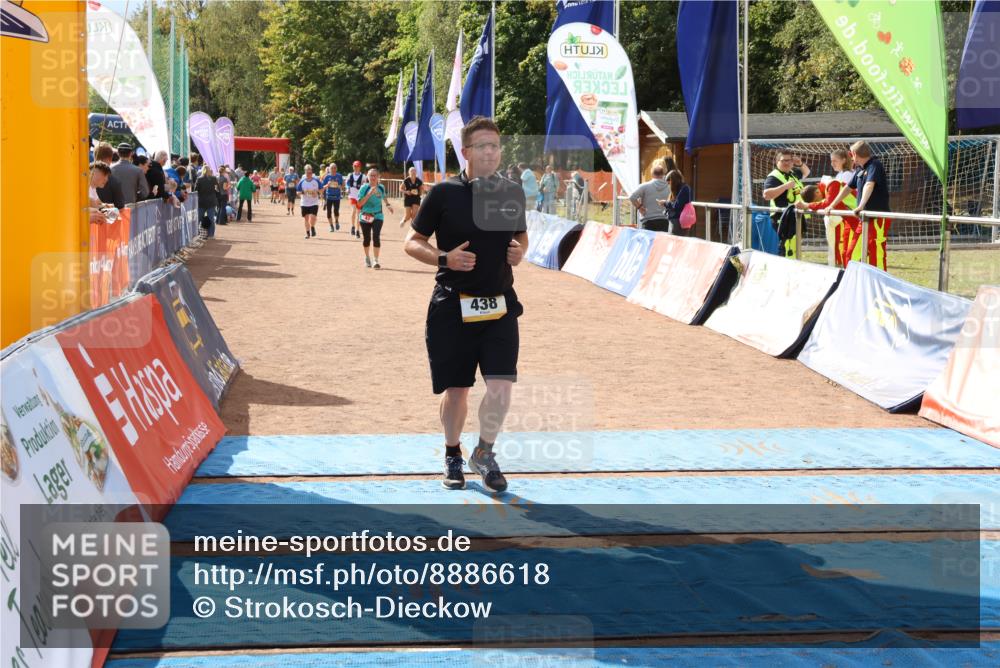 14.09.2025 - Airport Race Strokosch-Dieckow http://msf.ph/oto/8886618 14.09.2025 12:53:12 Ziel 47, 438, 1212 meine-sportfotos.de