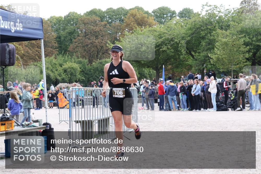 14.09.2025 - Stadtparktriathlon Strokosch-Dieckow http://msf.ph/oto/8886630 14.09.2025 11:24:58 Ziel 706 meine-sportfotos.de