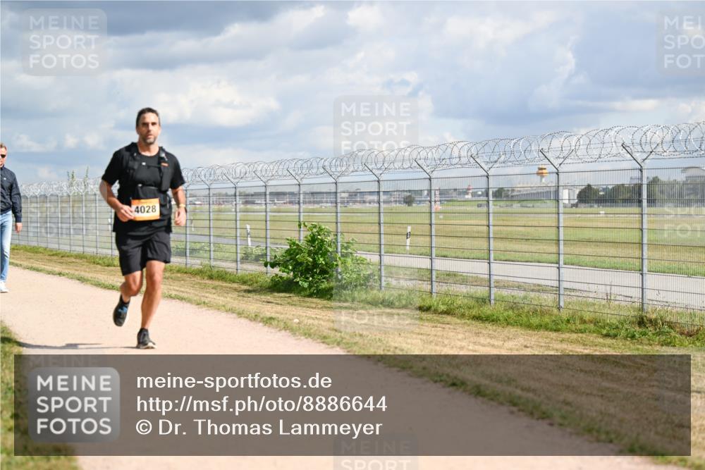 14.09.2025 - Airport Race Dr. Thomas Lammeyer http://msf.ph/oto/8886644 14.09.2025 12:47:50 Laufen 4028 meine-sportfotos.de