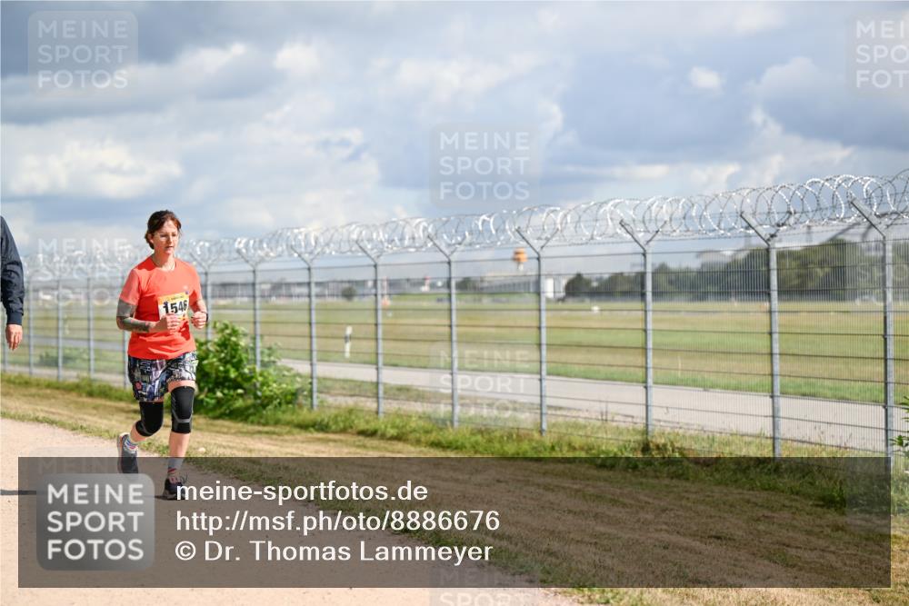 14.09.2025 - Airport Race Dr. Thomas Lammeyer http://msf.ph/oto/8886676 14.09.2025 12:47:58 Laufen 1546 meine-sportfotos.de