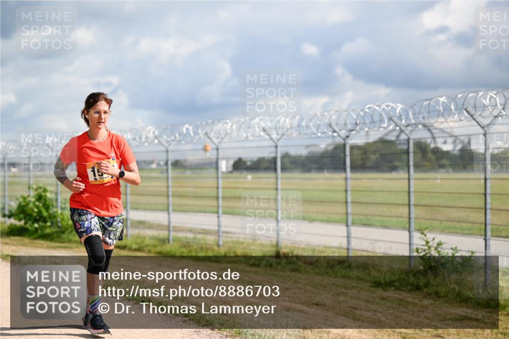 14.09.2025 - Airport Race Dr. Thomas Lammeyer http://msf.ph/oto/8886703 14.09.2025 12:47:59 Laufen 15 meine-sportfotos.de