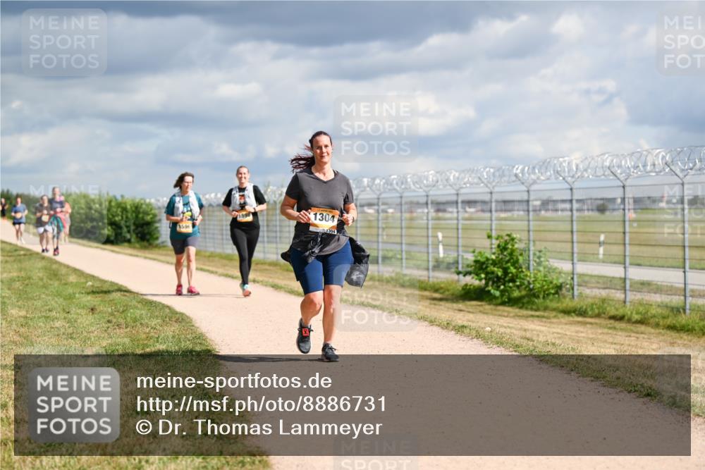 14.09.2025 - Airport Race Dr. Thomas Lammeyer http://msf.ph/oto/8886731 14.09.2025 12:48:09 Laufen 1596, 1304, 1304 meine-sportfotos.de