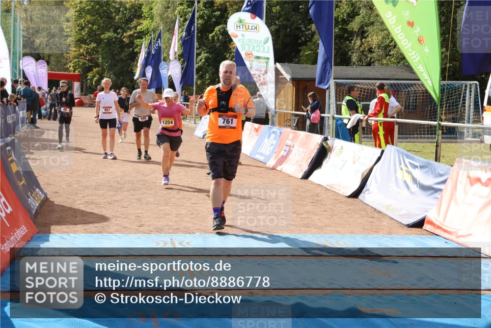 14.09.2025 - Airport Race Strokosch-Dieckow http://msf.ph/oto/8886778 14.09.2025 12:53:32 Ziel 40, 547, 634, 680, 761, 857, 1254, 1261 meine-sportfotos.de