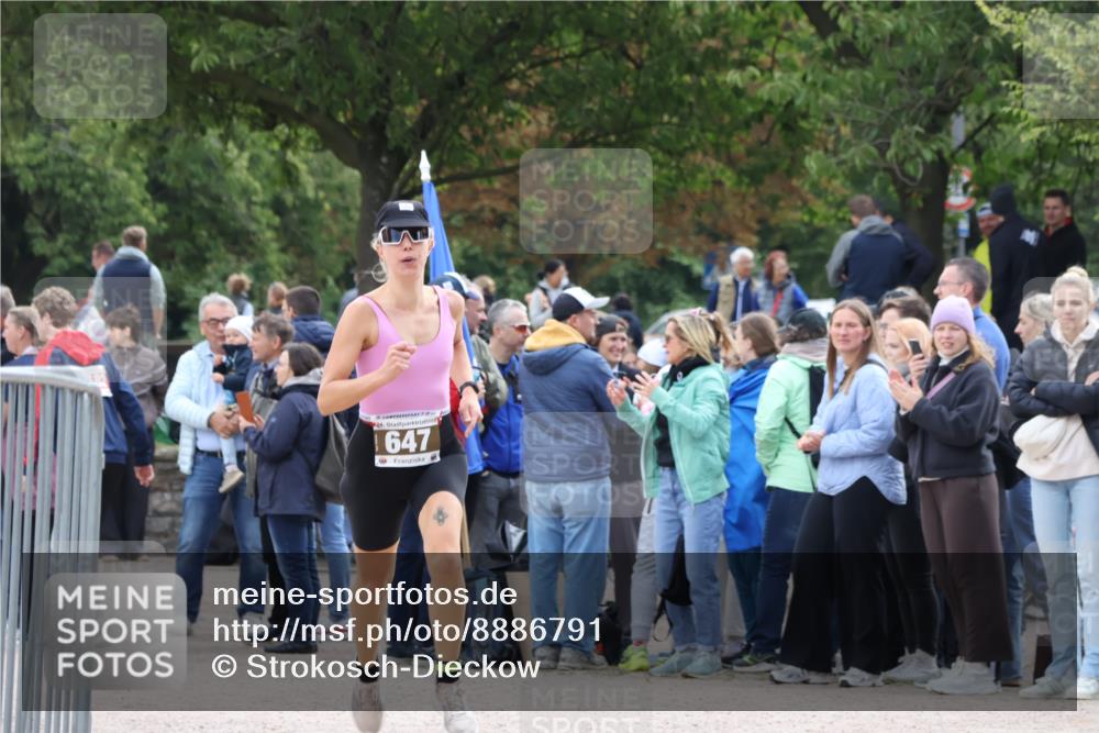 14.09.2025 - Stadtparktriathlon Strokosch-Dieckow http://msf.ph/oto/8886791 14.09.2025 11:28:15 Ziel 647 meine-sportfotos.de