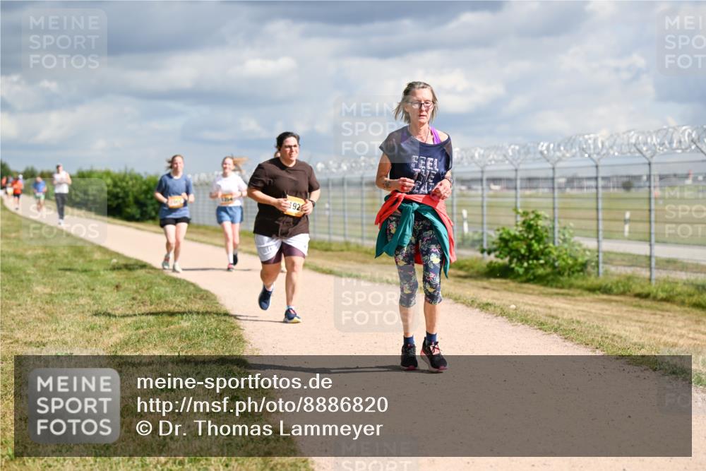 14.09.2025 - Airport Race Dr. Thomas Lammeyer http://msf.ph/oto/8886820 14.09.2025 12:48:25 Laufen 192 meine-sportfotos.de
