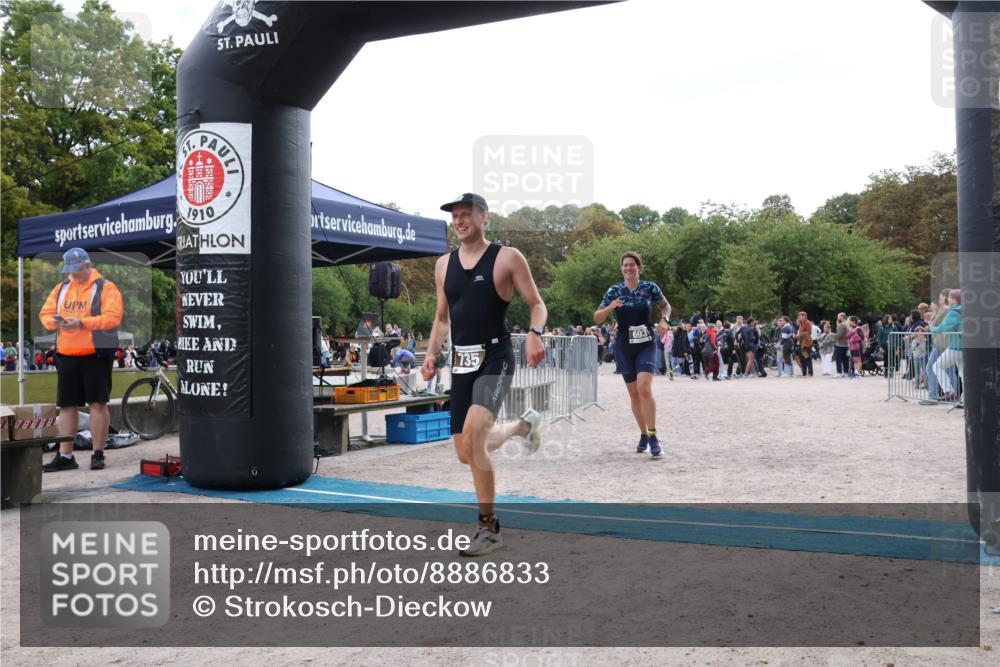 14.09.2025 - Stadtparktriathlon Strokosch-Dieckow http://msf.ph/oto/8886833 14.09.2025 11:28:46 Ziel 693, 735 meine-sportfotos.de