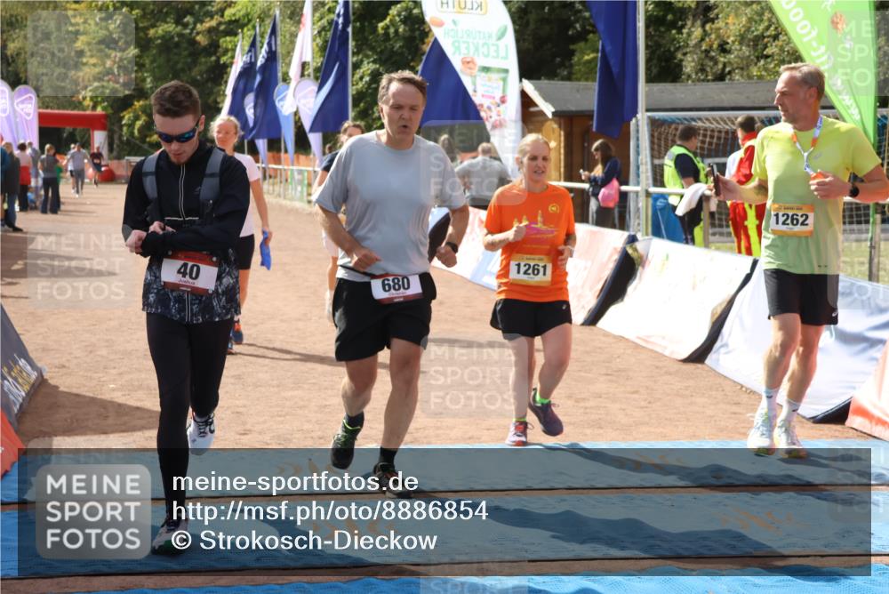 14.09.2025 - Airport Race Strokosch-Dieckow http://msf.ph/oto/8886854 14.09.2025 12:53:36 Ziel 40, 547, 680, 761, 857, 1254, 1261, 1931 meine-sportfotos.de