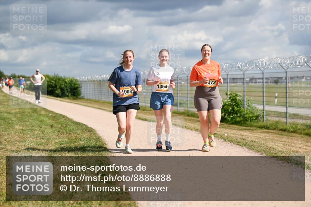 14.09.2025 - Airport Race Dr. Thomas Lammeyer http://msf.ph/oto/8886888 14.09.2025 12:48:30 Laufen 008, 1354, 372 meine-sportfotos.de