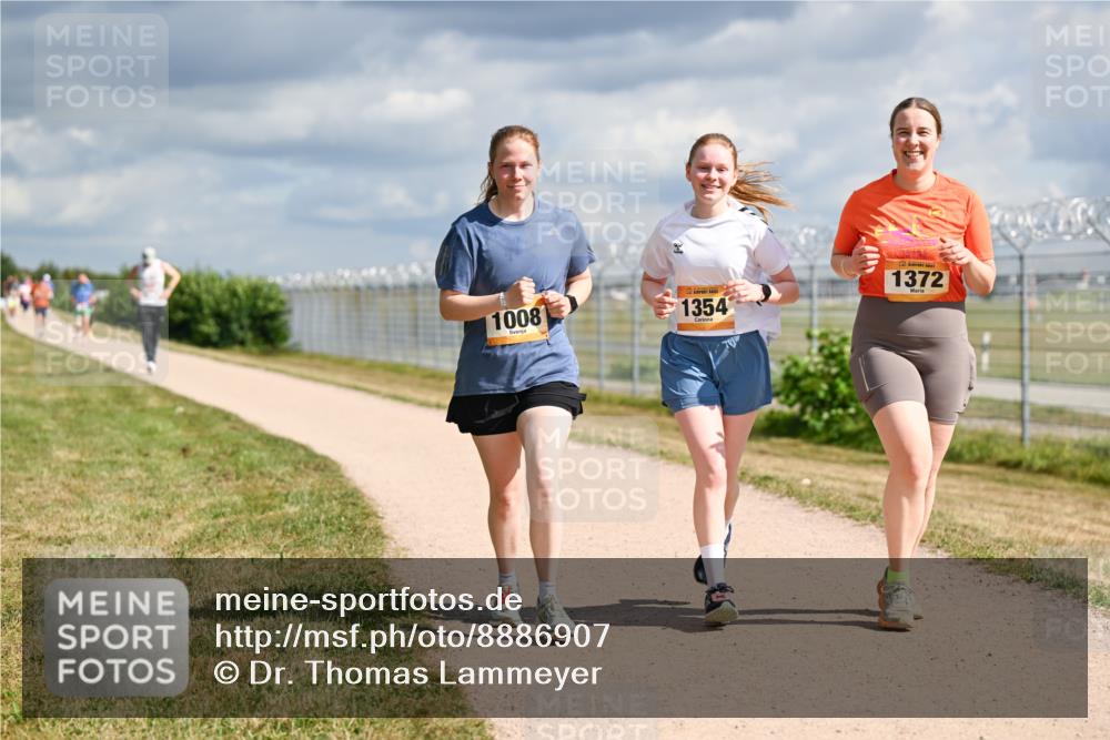14.09.2025 - Airport Race Dr. Thomas Lammeyer http://msf.ph/oto/8886907 14.09.2025 12:48:31 Laufen 1008, 1354, 1372 meine-sportfotos.de