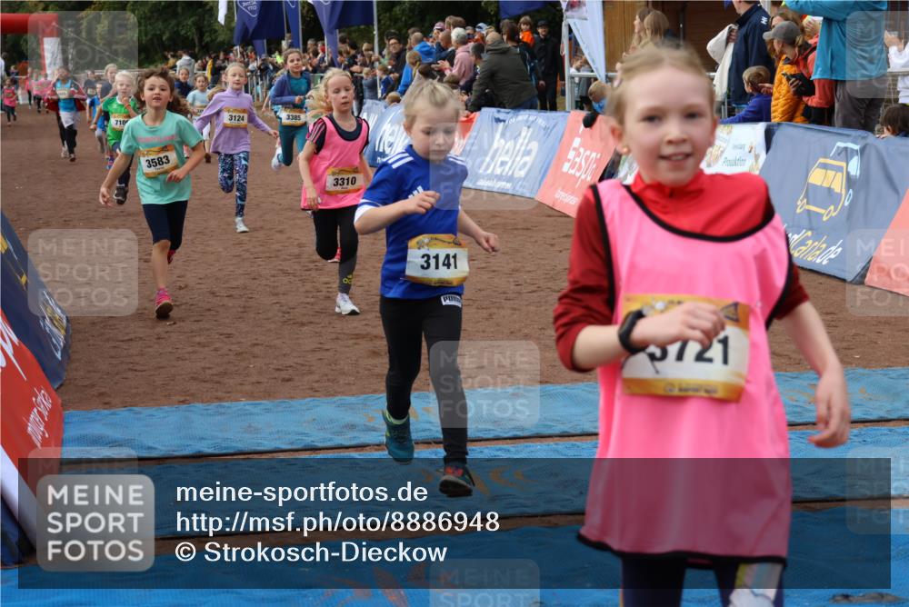 14.09.2025 - Airport Race Strokosch-Dieckow http://msf.ph/oto/8886948 14.09.2025 10:30:03 Ziel 3032, 3038, 3053, 3107, 3124, 3141, 3250, 3269, 3310, 3320, 3335, 3380, 3385, 3390, 3485, 3566, 3583, 3593, 3721, 3747 meine-sportfotos.de