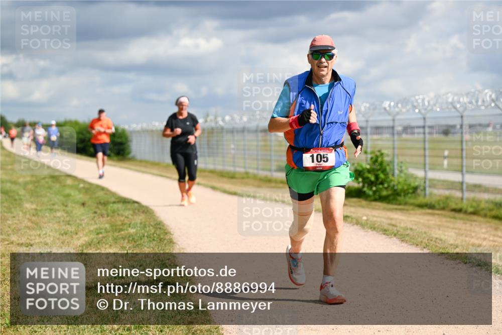 14.09.2025 - Airport Race Dr. Thomas Lammeyer http://msf.ph/oto/8886994 14.09.2025 12:48:56 Laufen 105 meine-sportfotos.de