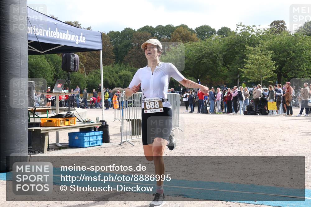 14.09.2025 - Stadtparktriathlon Strokosch-Dieckow http://msf.ph/oto/8886995 14.09.2025 11:32:20 Ziel 688 meine-sportfotos.de