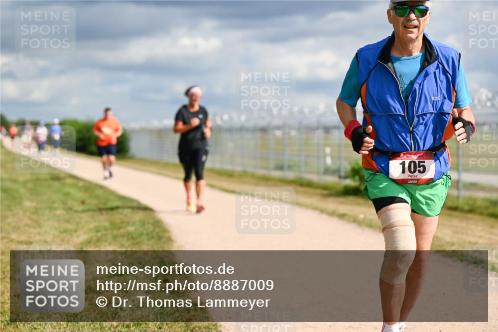 14.09.2025 - Airport Race Dr. Thomas Lammeyer http://msf.ph/oto/8887009 14.09.2025 12:48:57 Laufen 105 meine-sportfotos.de