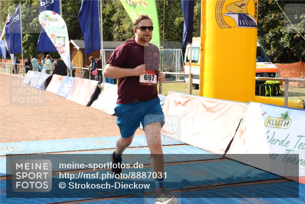14.09.2025 - Airport Race Strokosch-Dieckow http://msf.ph/oto/8887031 14.09.2025 12:53:53 Ziel 673, 697, 1327, 1627 meine-sportfotos.de