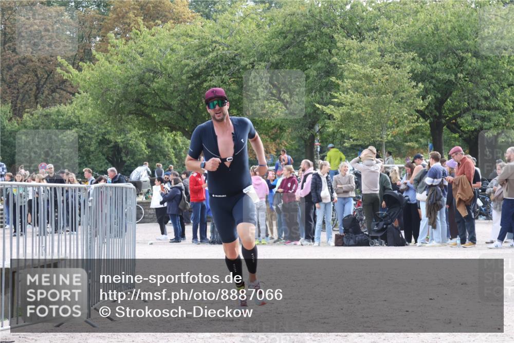14.09.2025 - Stadtparktriathlon Strokosch-Dieckow http://msf.ph/oto/8887066 14.09.2025 11:32:53 Ziel 769 meine-sportfotos.de