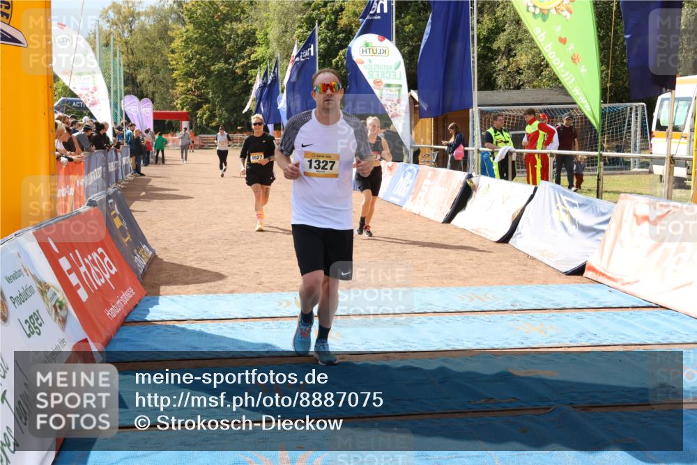 14.09.2025 - Airport Race Strokosch-Dieckow http://msf.ph/oto/8887075 14.09.2025 12:53:59 Ziel 673, 1327, 1627 meine-sportfotos.de