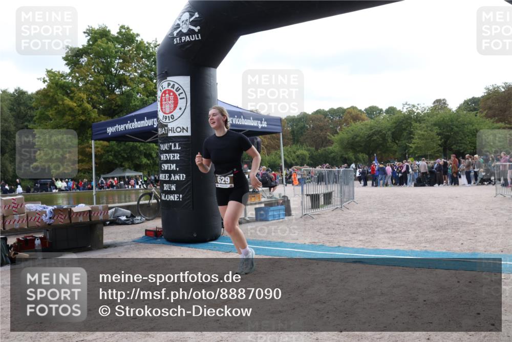 14.09.2025 - Stadtparktriathlon Strokosch-Dieckow http://msf.ph/oto/8887090 14.09.2025 11:33:19 Ziel 629 meine-sportfotos.de