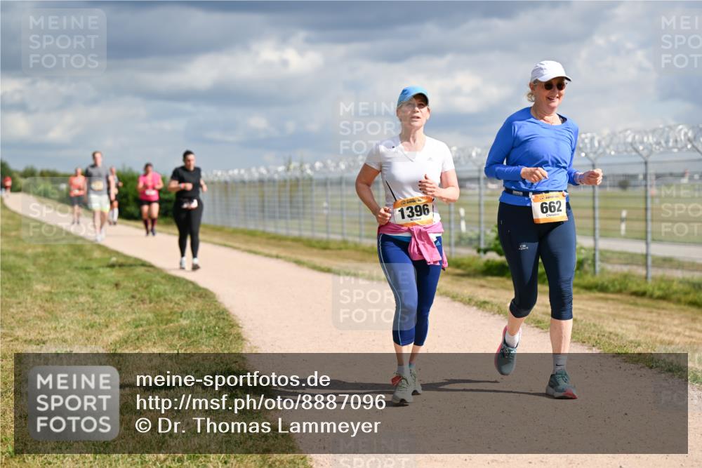 14.09.2025 - Airport Race Dr. Thomas Lammeyer http://msf.ph/oto/8887096 14.09.2025 12:49:18 Laufen 1396, 662 meine-sportfotos.de
