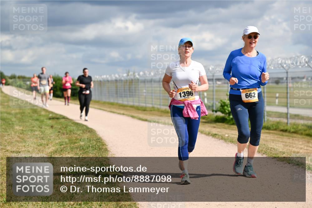 14.09.2025 - Airport Race Dr. Thomas Lammeyer http://msf.ph/oto/8887098 14.09.2025 12:49:18 Laufen 1396, 662 meine-sportfotos.de