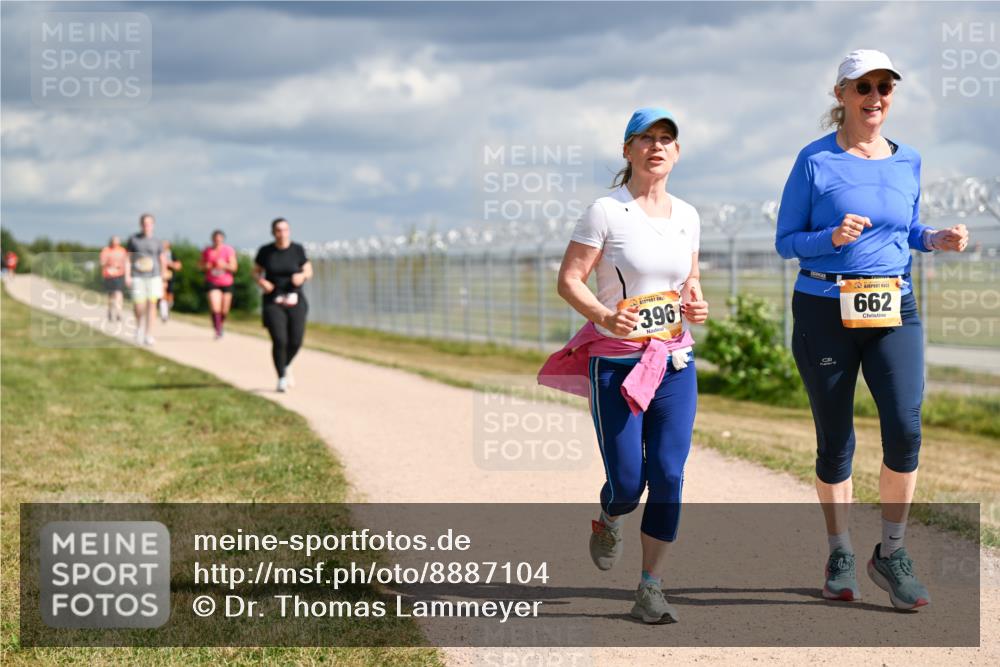 14.09.2025 - Airport Race Dr. Thomas Lammeyer http://msf.ph/oto/8887104 14.09.2025 12:49:18 Laufen 396, 662 meine-sportfotos.de