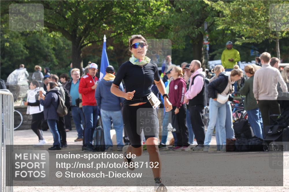 14.09.2025 - Stadtparktriathlon Strokosch-Dieckow http://msf.ph/oto/8887132 14.09.2025 11:34:14 Ziel 621 meine-sportfotos.de