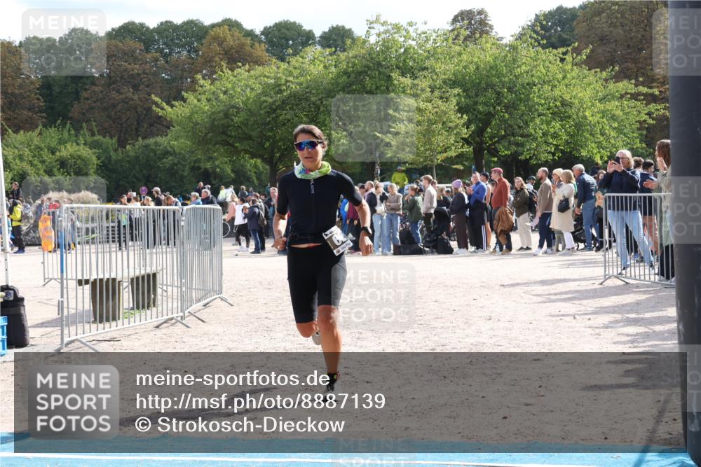 14.09.2025 - Stadtparktriathlon Strokosch-Dieckow http://msf.ph/oto/8887139 14.09.2025 11:34:16 Ziel 621 meine-sportfotos.de