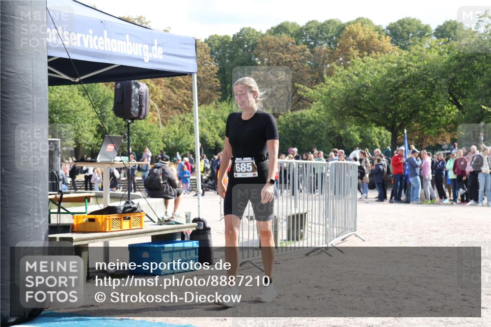 14.09.2025 - Stadtparktriathlon Strokosch-Dieckow http://msf.ph/oto/8887210 14.09.2025 11:34:58 Ziel 685, 767 meine-sportfotos.de