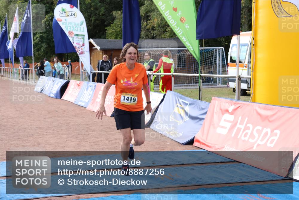 14.09.2025 - Airport Race Strokosch-Dieckow http://msf.ph/oto/8887256 14.09.2025 12:54:22 Ziel 1419 meine-sportfotos.de