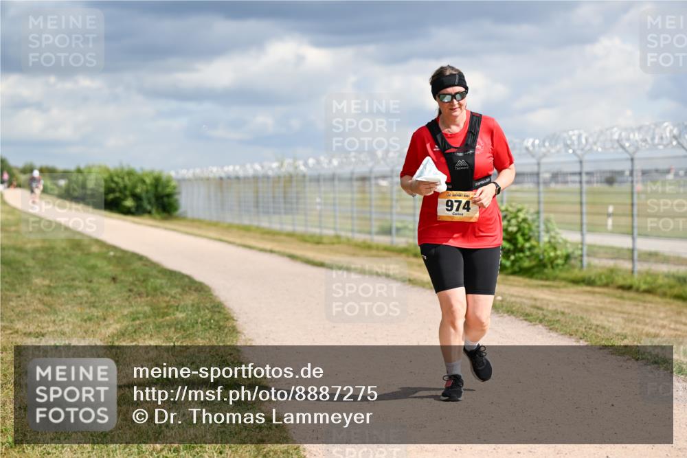 14.09.2025 - Airport Race Dr. Thomas Lammeyer http://msf.ph/oto/8887275 14.09.2025 12:50:12 Laufen 974 meine-sportfotos.de