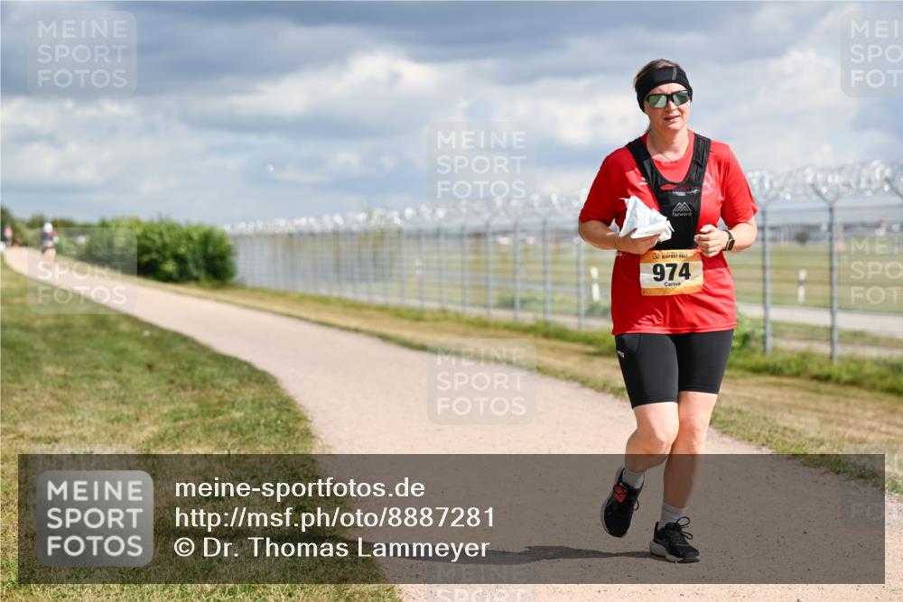 14.09.2025 - Airport Race Dr. Thomas Lammeyer http://msf.ph/oto/8887281 14.09.2025 12:50:12 Laufen 974 meine-sportfotos.de