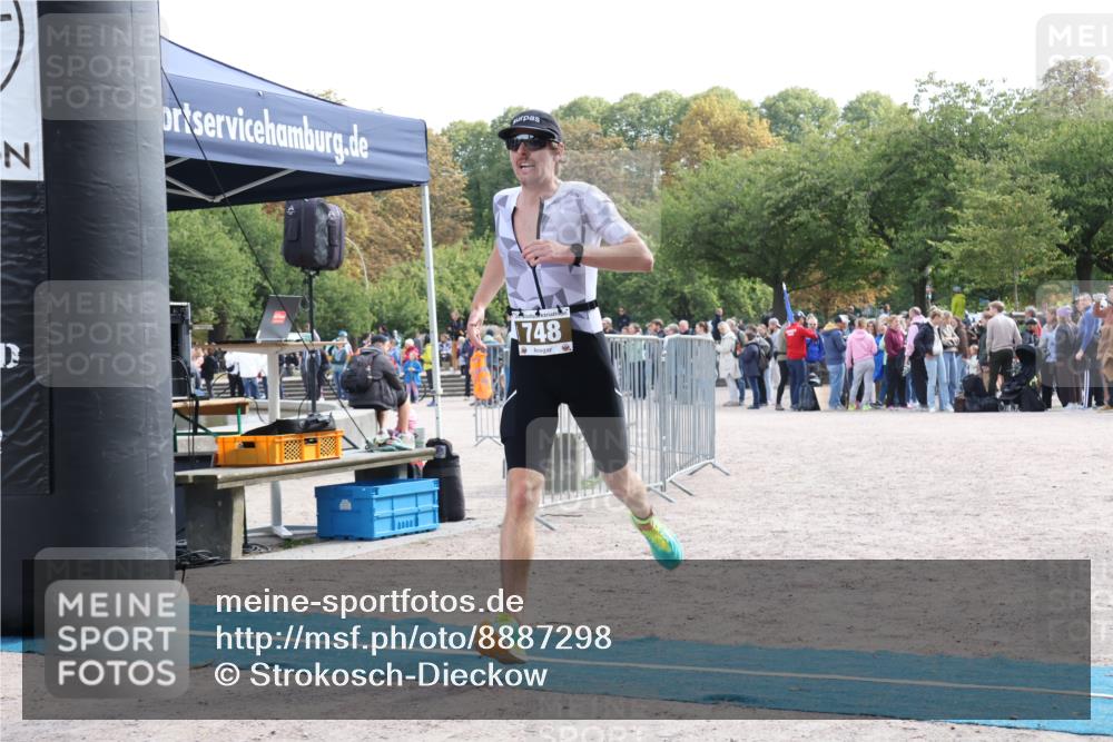 14.09.2025 - Stadtparktriathlon Strokosch-Dieckow http://msf.ph/oto/8887298 14.09.2025 11:35:46 Ziel 748 meine-sportfotos.de