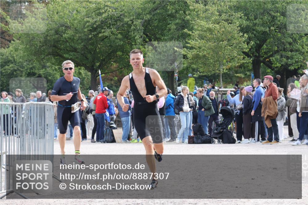 14.09.2025 - Stadtparktriathlon Strokosch-Dieckow http://msf.ph/oto/8887307 14.09.2025 11:36:01 Ziel 759, 783 meine-sportfotos.de
