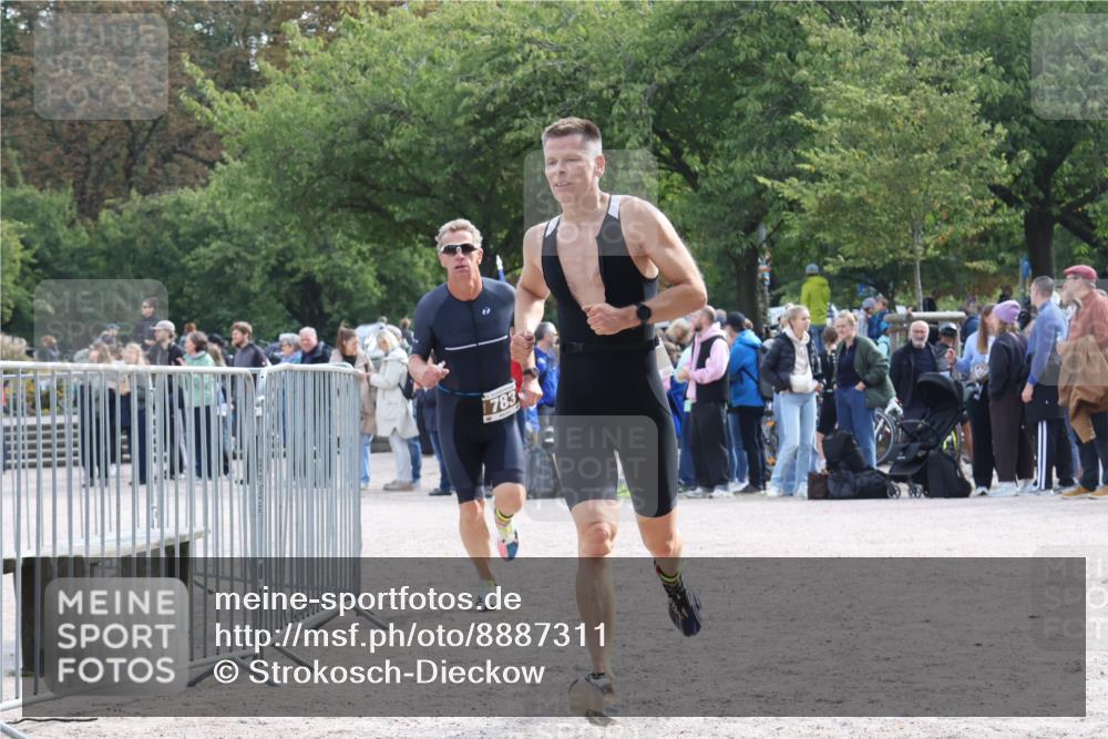 14.09.2025 - Stadtparktriathlon Strokosch-Dieckow http://msf.ph/oto/8887311 14.09.2025 11:36:01 Ziel 759, 783 meine-sportfotos.de