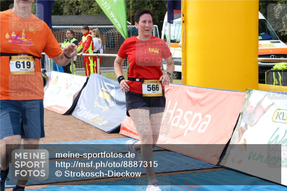 14.09.2025 - Airport Race Strokosch-Dieckow http://msf.ph/oto/8887315 14.09.2025 12:54:42 Ziel 482, 566, 619, 1820, 1821 meine-sportfotos.de