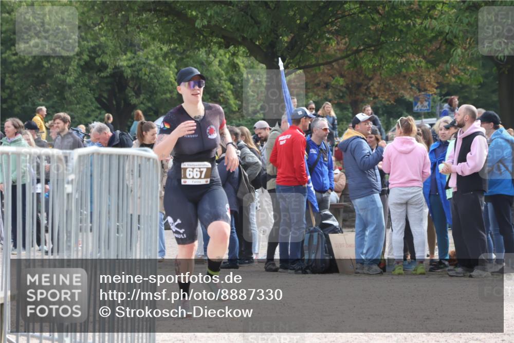 14.09.2025 - Stadtparktriathlon Strokosch-Dieckow http://msf.ph/oto/8887330 14.09.2025 11:36:10 Ziel 667, 783 meine-sportfotos.de