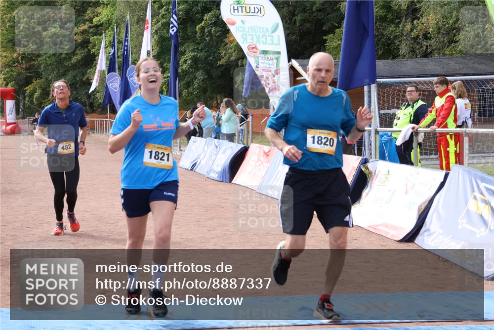 14.09.2025 - Airport Race Strokosch-Dieckow http://msf.ph/oto/8887337 14.09.2025 12:54:44 Ziel 482, 566, 619, 1820, 1821 meine-sportfotos.de