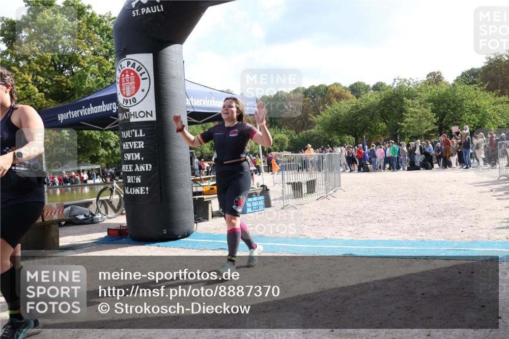 14.09.2025 - Stadtparktriathlon Strokosch-Dieckow http://msf.ph/oto/8887370 14.09.2025 11:36:42 Ziel 637, 650, 700, 716, 799 meine-sportfotos.de