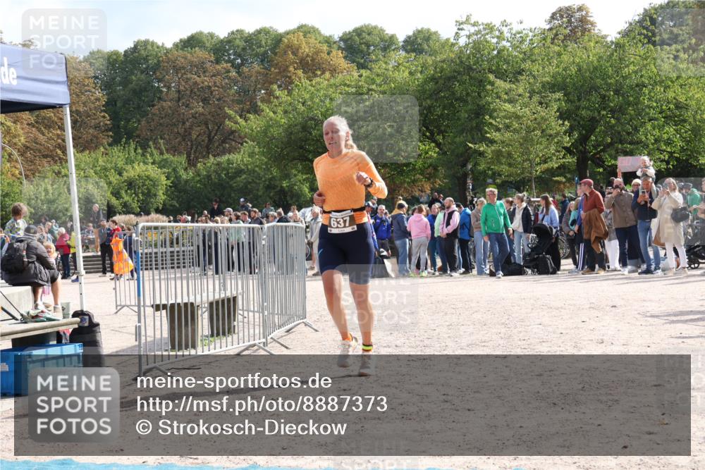 14.09.2025 - Stadtparktriathlon Strokosch-Dieckow http://msf.ph/oto/8887373 14.09.2025 11:36:47 Ziel 637, 716 meine-sportfotos.de