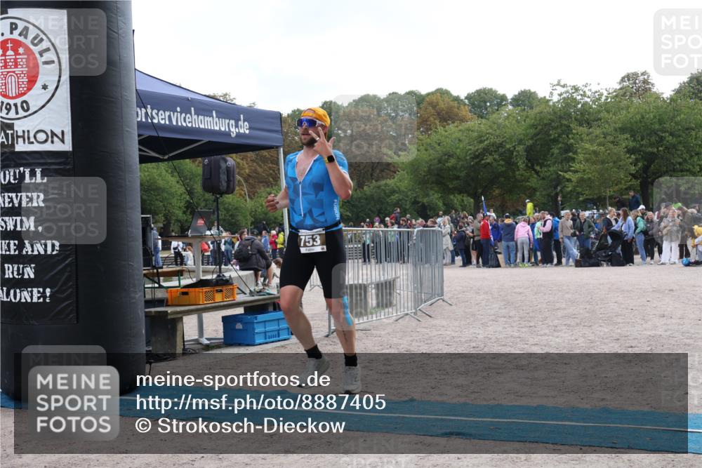 14.09.2025 - Stadtparktriathlon Strokosch-Dieckow http://msf.ph/oto/8887405 14.09.2025 11:37:58 Ziel 654, 753 meine-sportfotos.de
