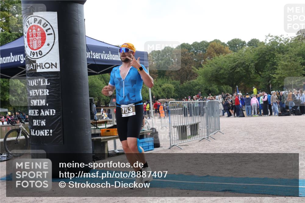 14.09.2025 - Stadtparktriathlon Strokosch-Dieckow http://msf.ph/oto/8887407 14.09.2025 11:37:58 Ziel 654, 753 meine-sportfotos.de