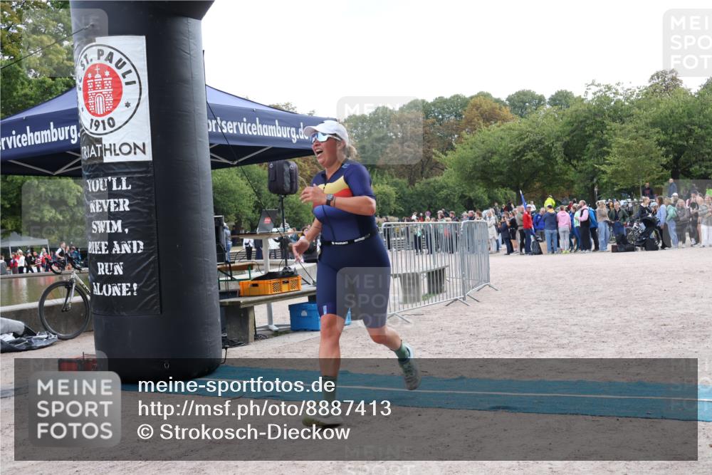 14.09.2025 - Stadtparktriathlon Strokosch-Dieckow http://msf.ph/oto/8887413 14.09.2025 11:38:08 Ziel 636, 787 meine-sportfotos.de