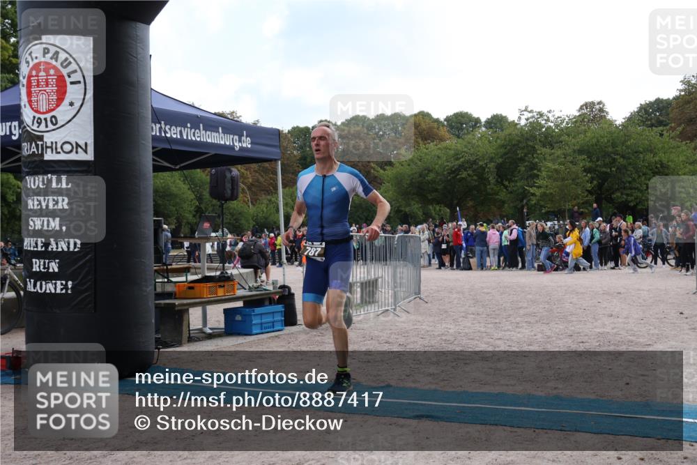 14.09.2025 - Stadtparktriathlon Strokosch-Dieckow http://msf.ph/oto/8887417 14.09.2025 11:38:13 Ziel 636, 758, 787 meine-sportfotos.de