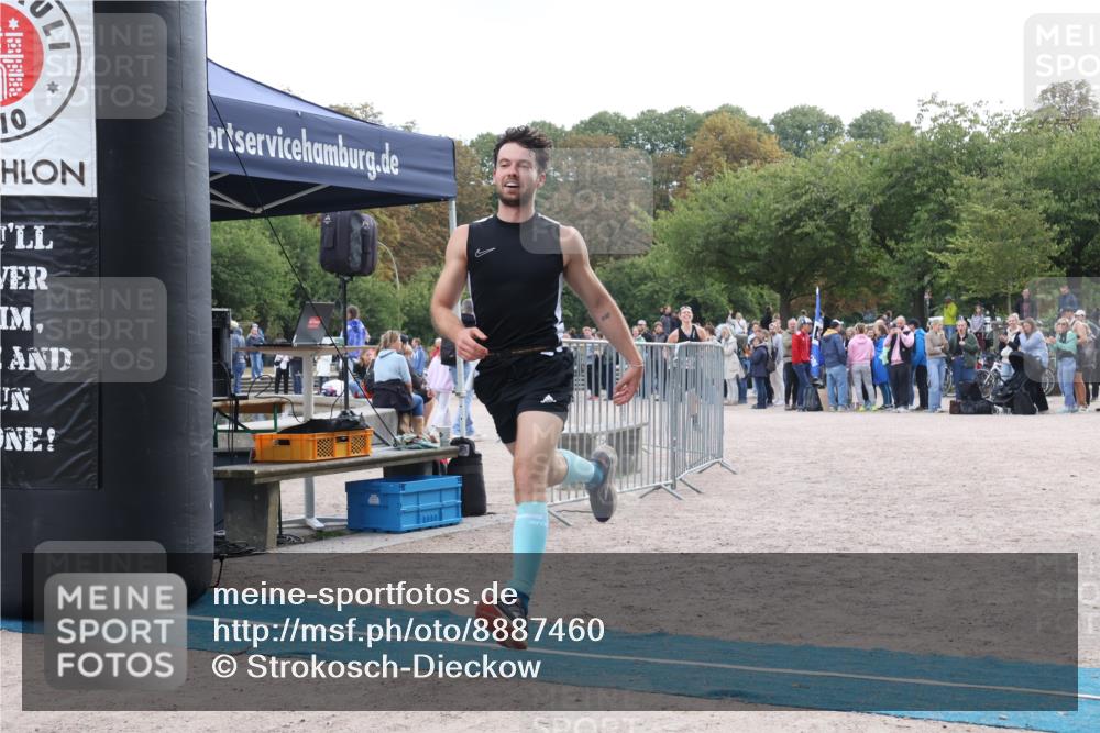 14.09.2025 - Stadtparktriathlon Strokosch-Dieckow http://msf.ph/oto/8887460 14.09.2025 11:39:26 Ziel 645, 766 meine-sportfotos.de