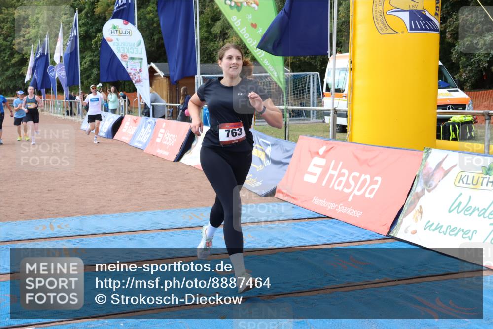 14.09.2025 - Airport Race Strokosch-Dieckow http://msf.ph/oto/8887464 14.09.2025 12:55:19 Ziel 545, 763, 782, 1077, 4039 meine-sportfotos.de