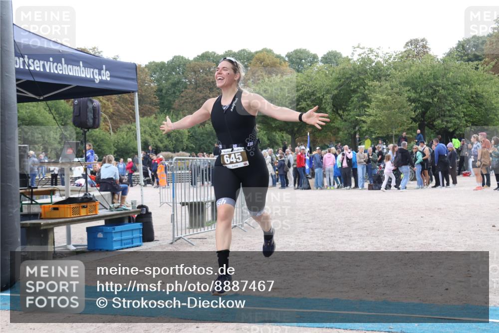 14.09.2025 - Stadtparktriathlon Strokosch-Dieckow http://msf.ph/oto/8887467 14.09.2025 11:39:30 Ziel 645, 766 meine-sportfotos.de