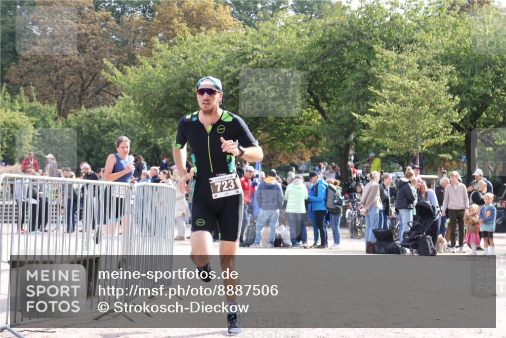 14.09.2025 - Stadtparktriathlon Strokosch-Dieckow http://msf.ph/oto/8887506 14.09.2025 11:42:14 Ziel 638, 723 meine-sportfotos.de