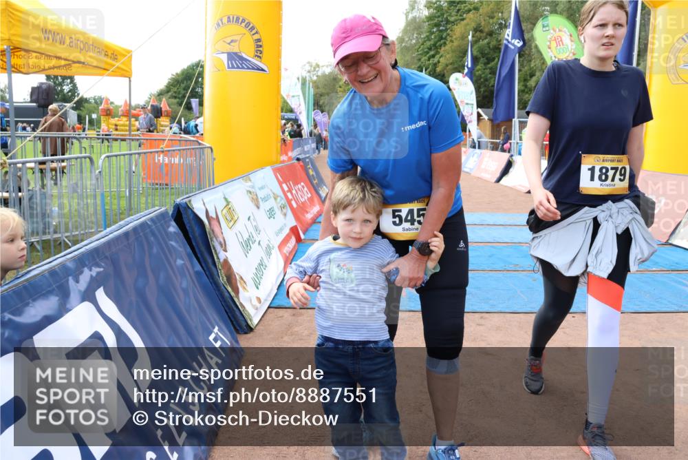 14.09.2025 - Airport Race Strokosch-Dieckow http://msf.ph/oto/8887551 14.09.2025 12:55:37 Ziel 543, 1429, 1841, 1879 meine-sportfotos.de